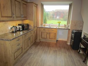 Kitchen- click for photo gallery